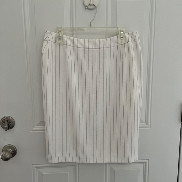 3 pc Suit Set Doncaster Signature Women’s size 14 Blazer Pants Skirt - Picture 4 of 7